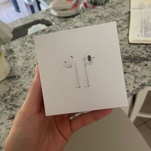 AirPods Used In Box with charger